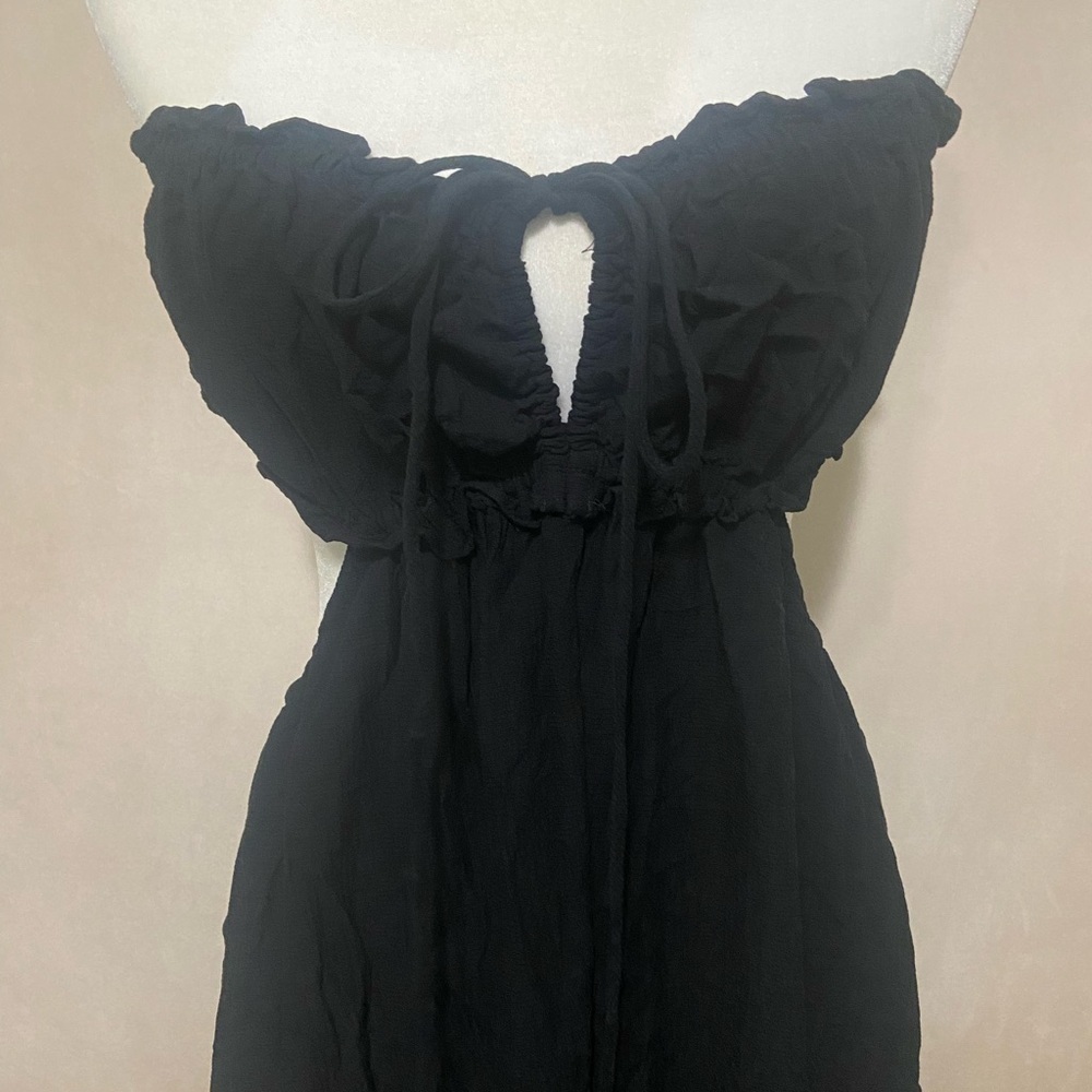 EIC - Elegant Black Midi Dress - Picture 5 of 7